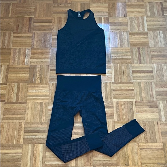 ADIDAS BY STELLA MCCARTNEY Essential Seamless Snakeskin...